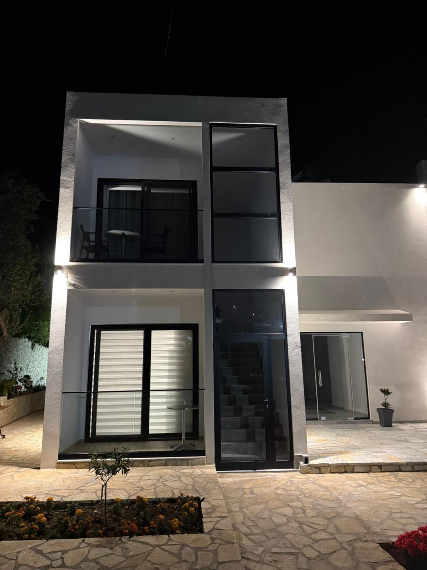 Villa Thomas เดอร์มี ภายนอก รูปภาพ